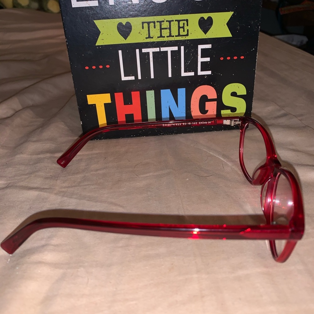 Eye glasses - Picture 3 of 3